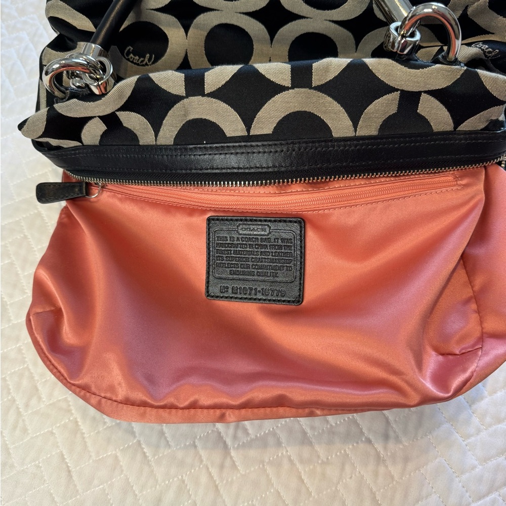 Coach Kristin Black/Gray Signature Satchel - Picture 14 of 16